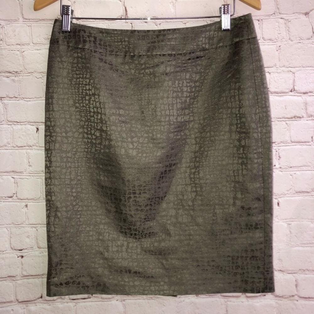 Armani Collezioni Textured Pencil Skirt